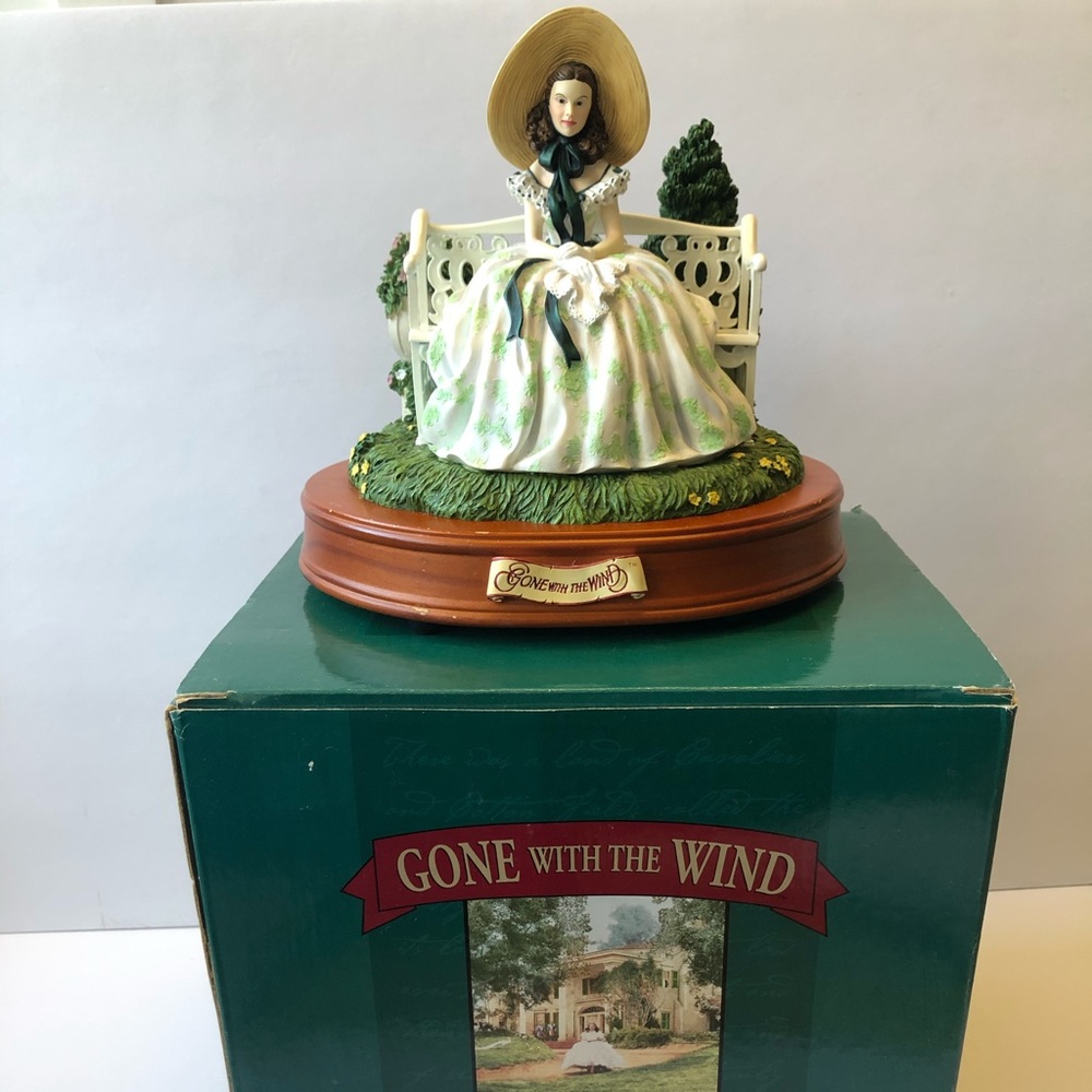 Gone With The Wind Scarlett O’Hara Music Box